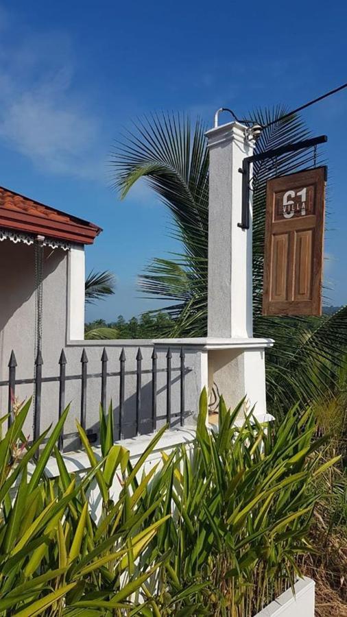 Villa 61 Ambepussa Buitenkant foto